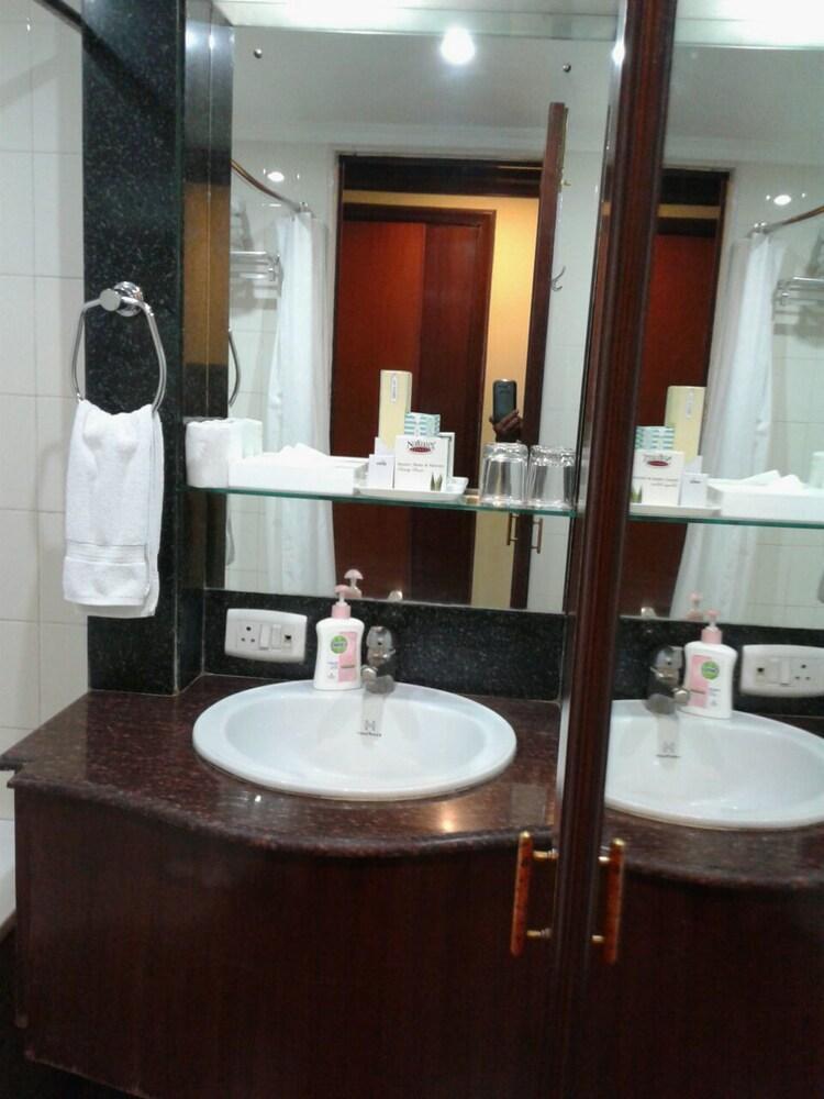 Hotel Ritz Plaza à Amritsar Extérieur photo