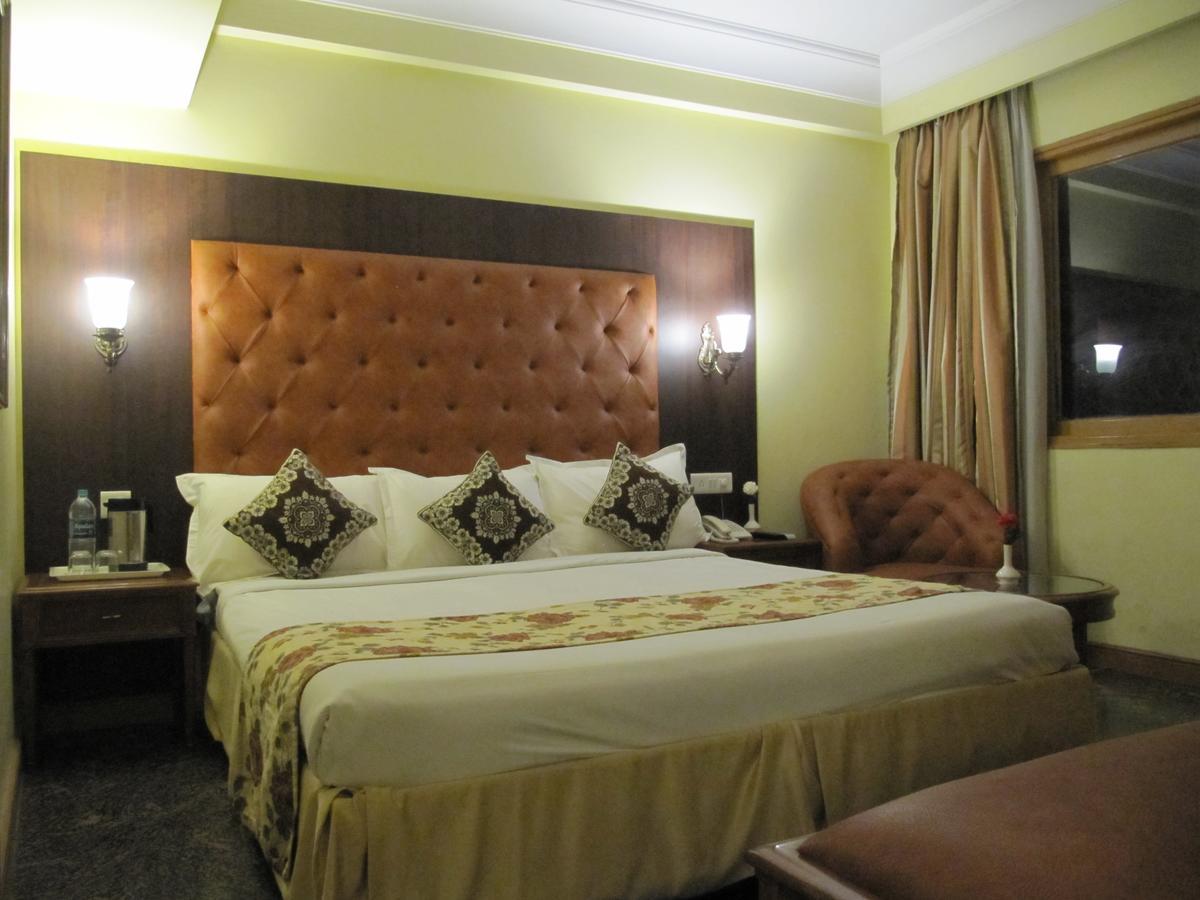 Hotel Ritz Plaza à Amritsar Extérieur photo